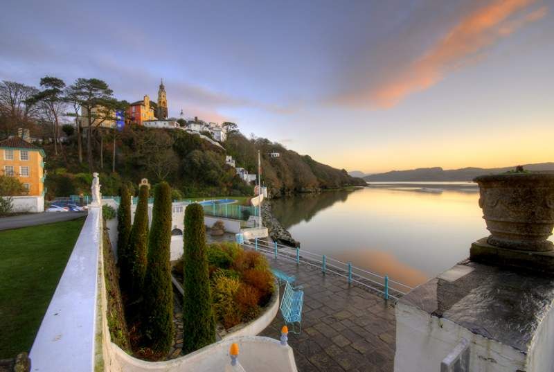 Portmeirion Village YMWELD